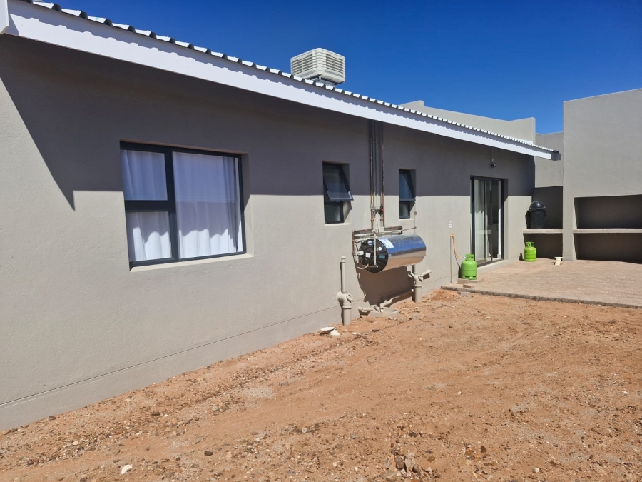 3 Bedroom Property for Sale in Keidebees Northern Cape